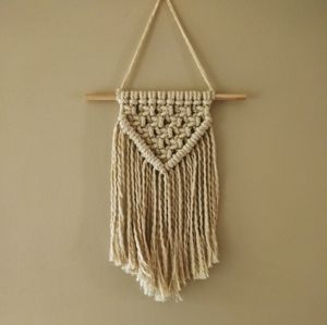 Macrame wall hanging